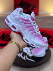 NIKE TN