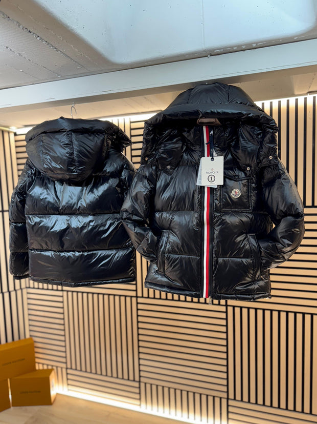 CHAQUETA MONCLER - HOT GAME