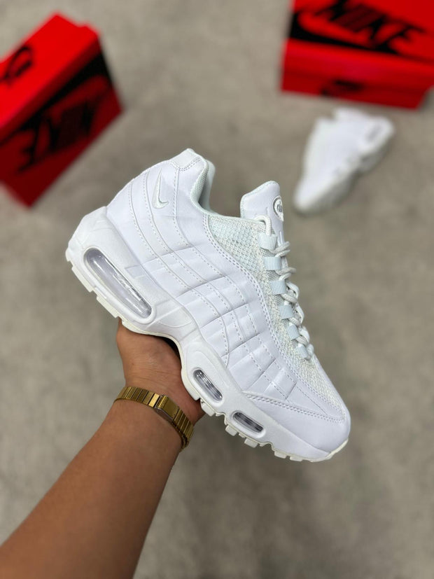 AIRMAX