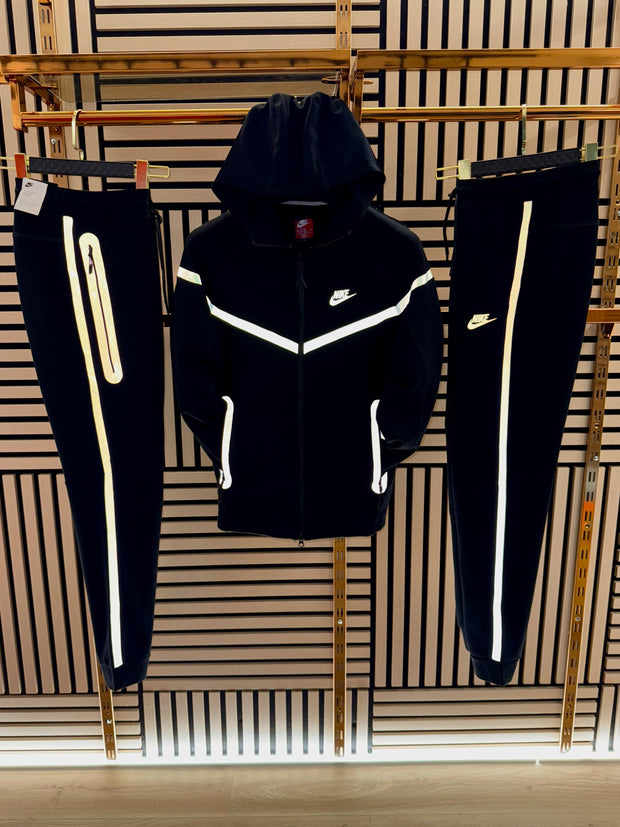 Chándal NIKE TECH