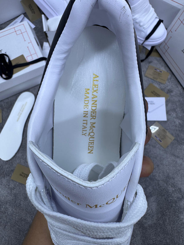 Zapatilla Alexander McQueen